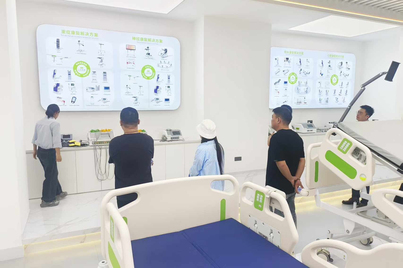 设备体验 (1).jpg